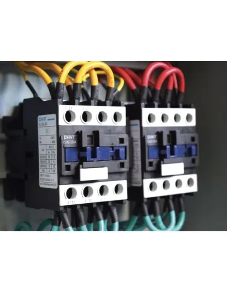 Interruttore di trasferimento automatico (ATS) monofase 230/400 V KPC ATS50A | %EAN13%